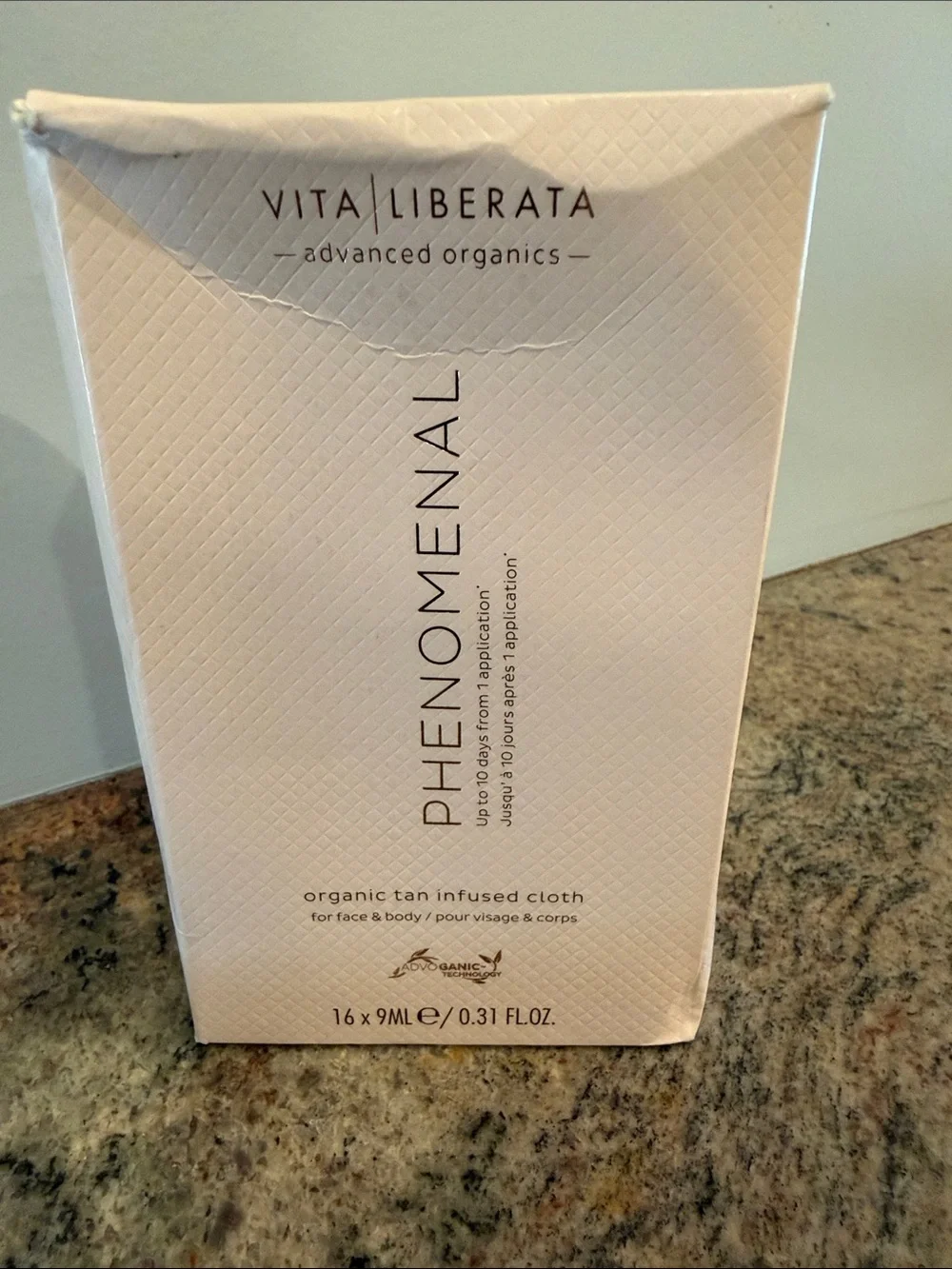 Vita Liberata Phenomenal Organic Tan Infused Cloths 16 in Box New